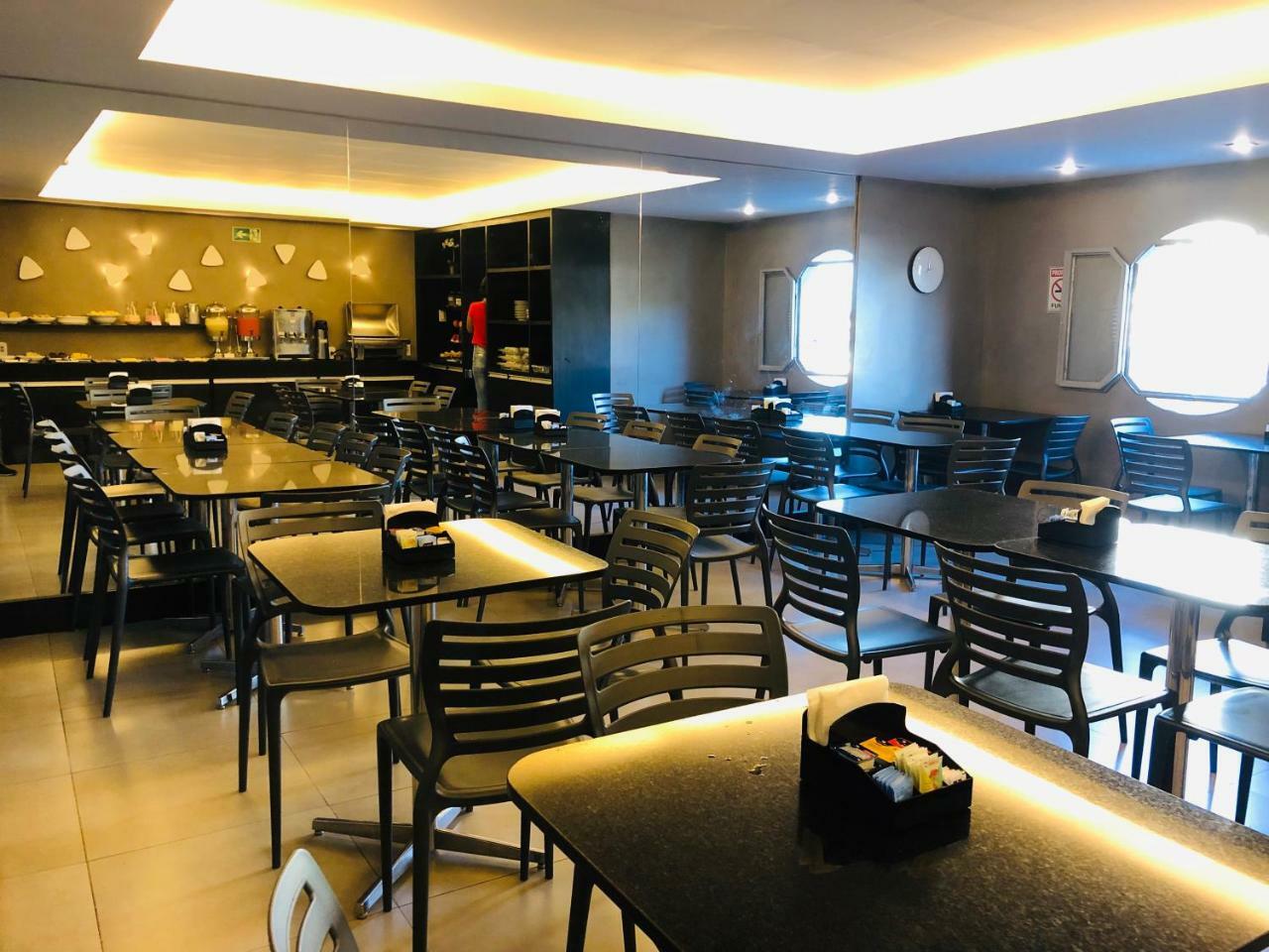 Hotel Econotel By Bsb Inn Brasília Eksteriør bilde